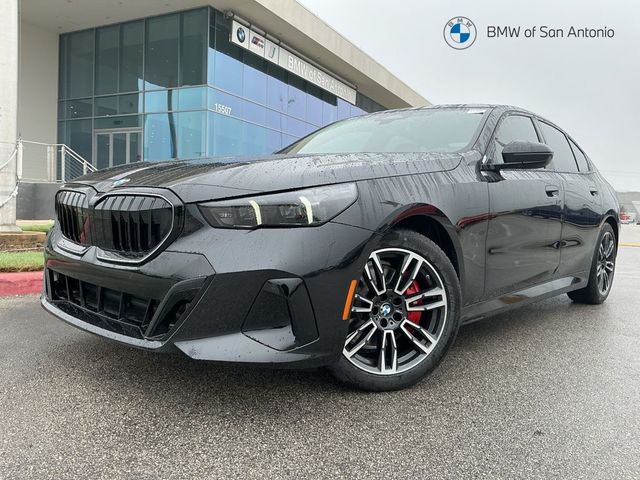 2026 BMW 5 Series 530i