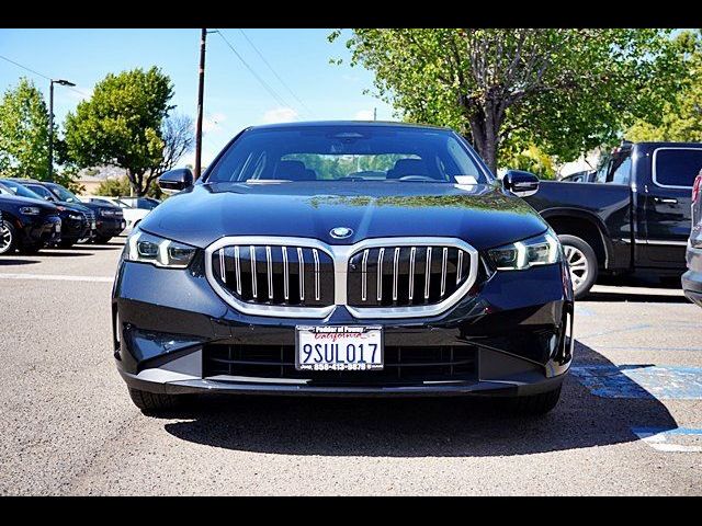2026 BMW 5 Series 530i