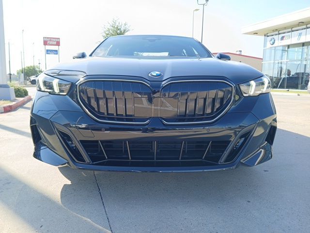 2026 BMW 5 Series 530i