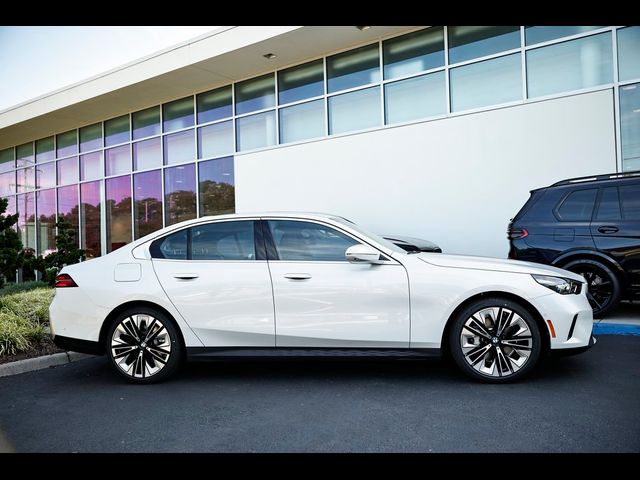 2026 BMW 5 Series 530i