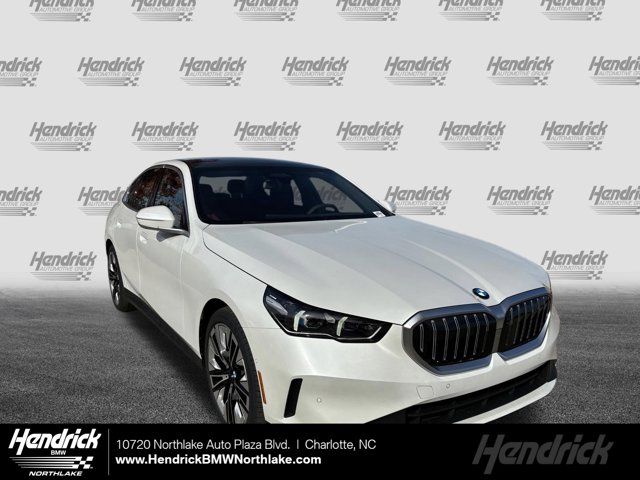 2026 BMW 5 Series 530i