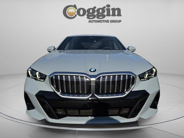 2026 BMW 5 Series 530i