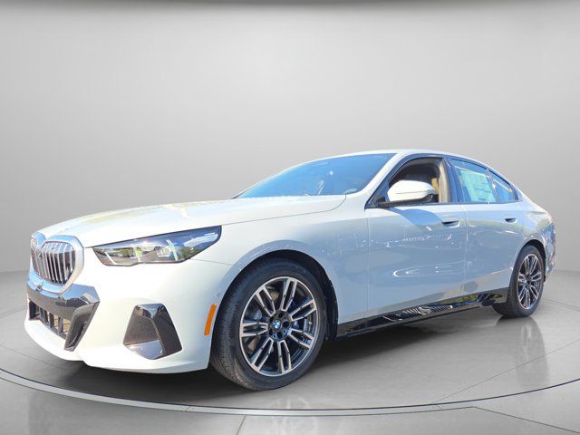 2026 BMW 5 Series 530i