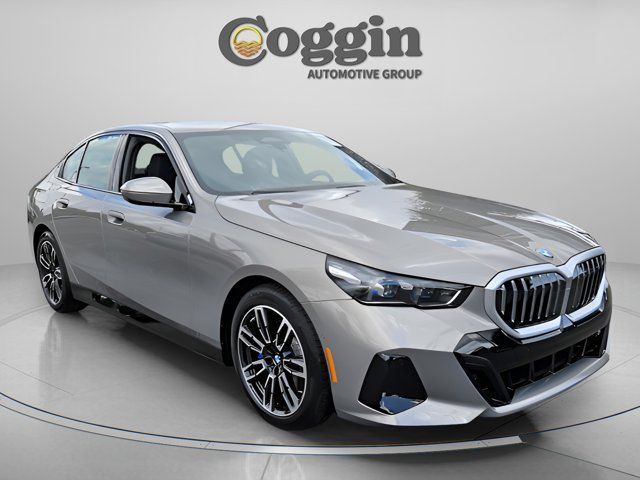 2026 BMW 5 Series 530i