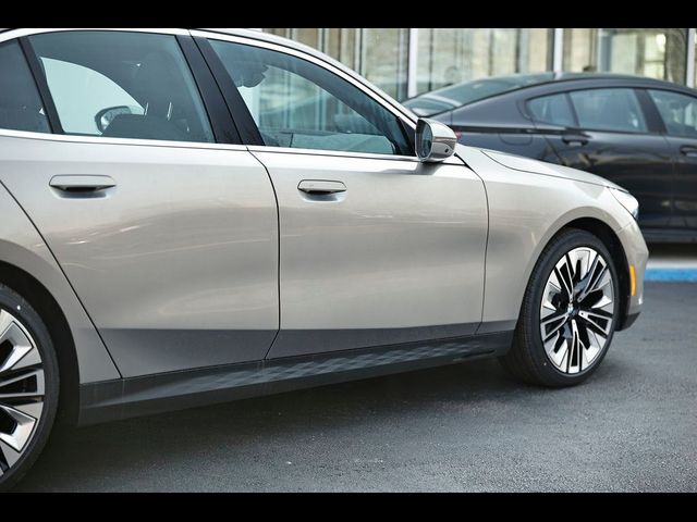 2026 BMW 5 Series 530i