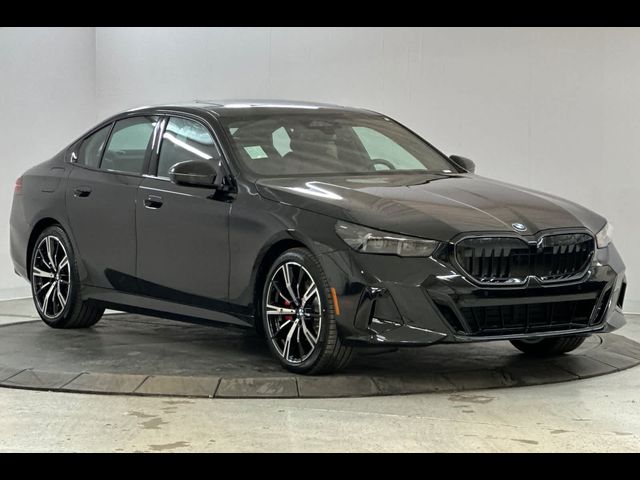 2026 BMW 5 Series 530i