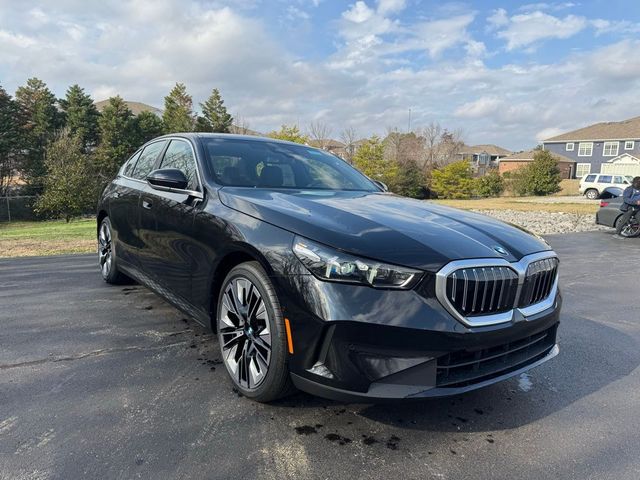 2026 BMW 5 Series 530i