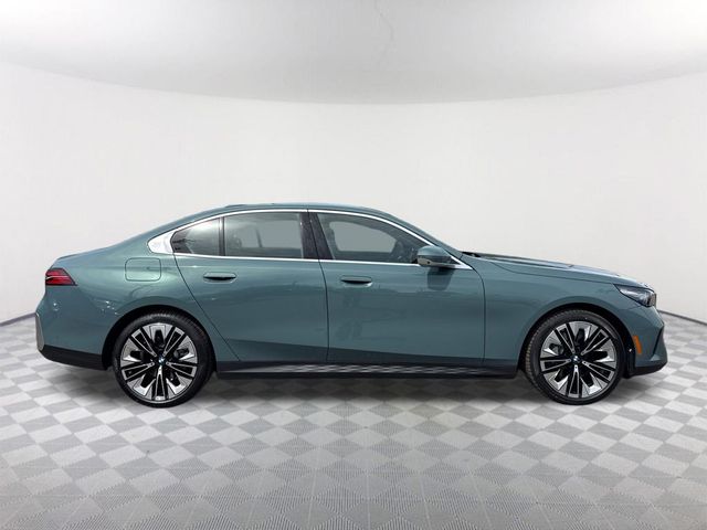 2026 BMW 5 Series 530i