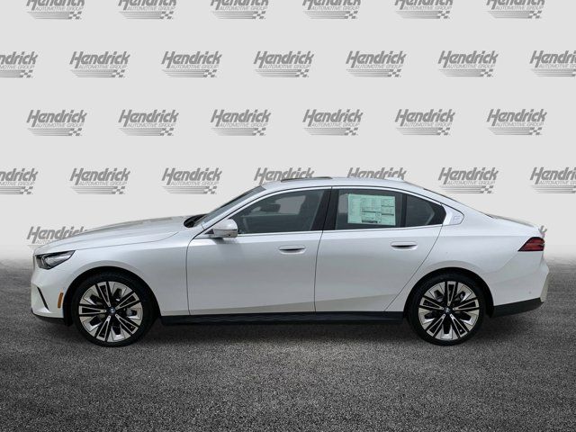 2026 BMW 5 Series 530i