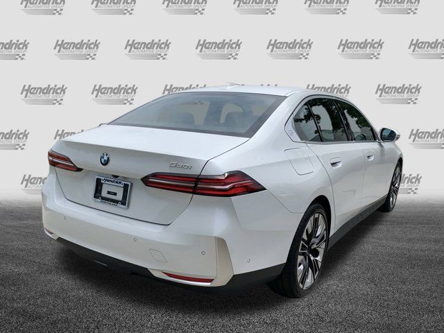 2026 BMW 5 Series 530i