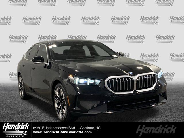 2026 BMW 5 Series 530i