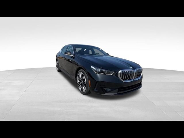 2026 BMW 5 Series 530i