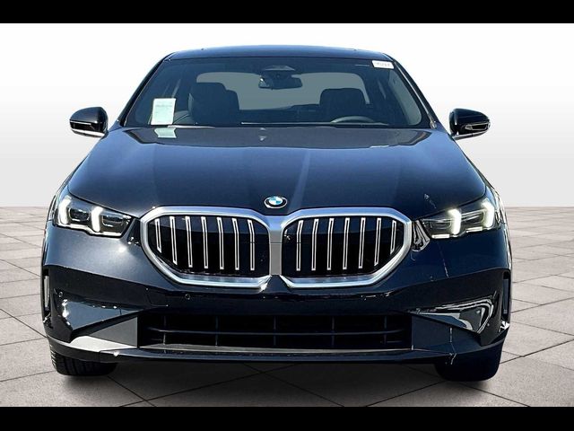 2026 BMW 5 Series 530i