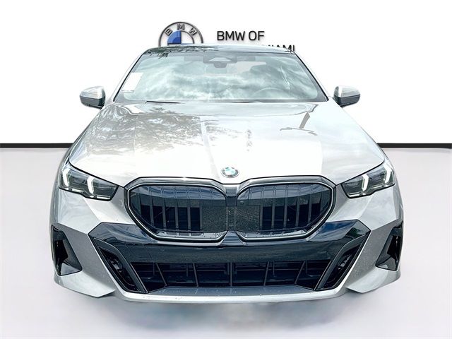 2026 BMW 5 Series 530i