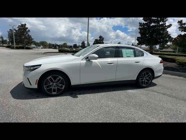 2026 BMW 5 Series 530i