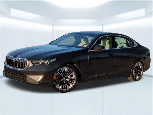 2026 BMW 5 Series 530i