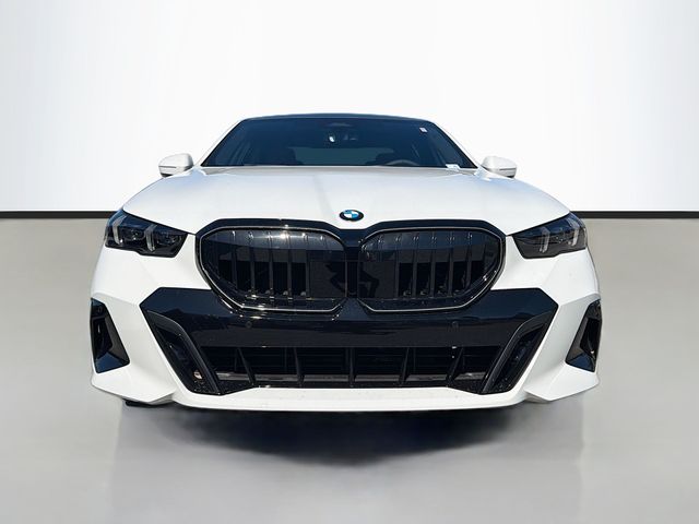 2026 BMW 5 Series 530i