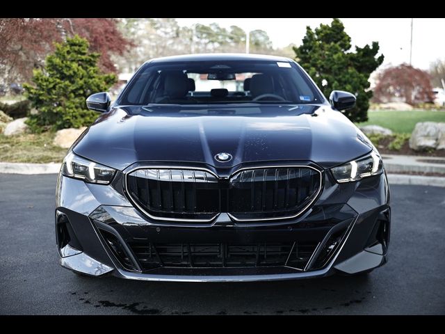 2026 BMW 5 Series 530i