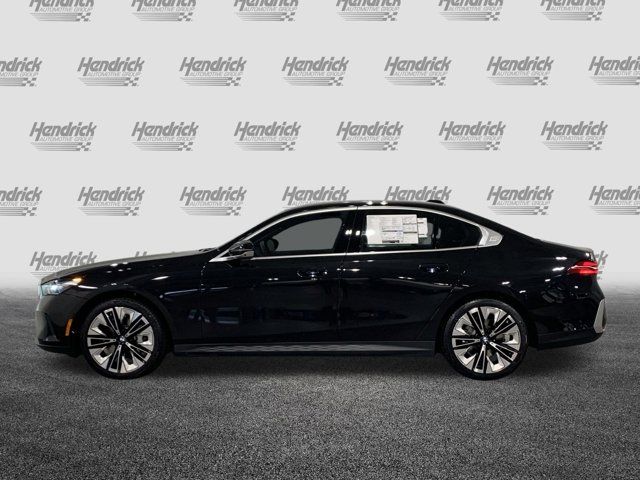 2026 BMW 5 Series 530i