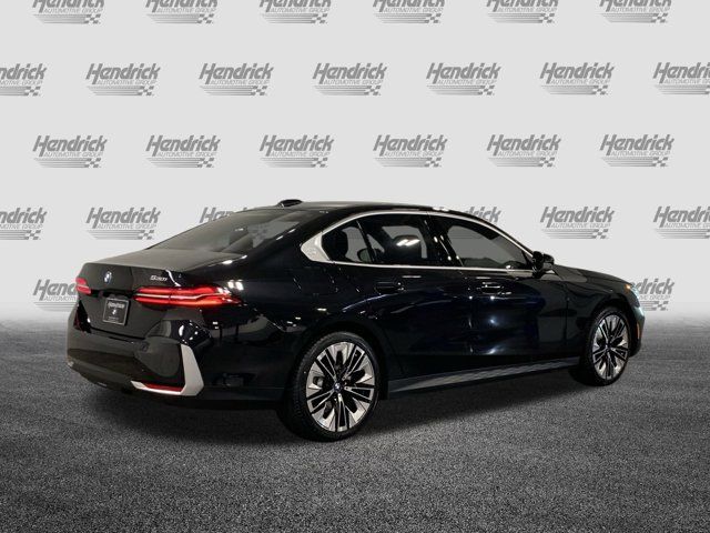 2026 BMW 5 Series 530i