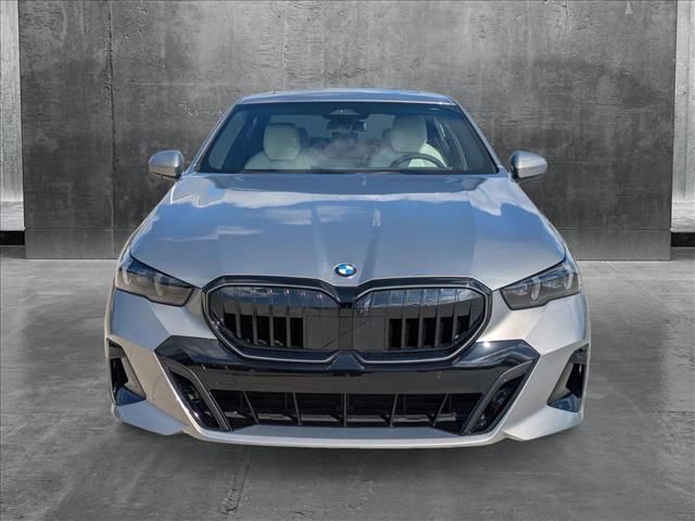 2026 BMW 5 Series 530i