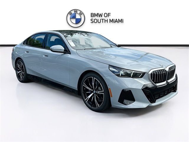 2026 BMW 5 Series 530i