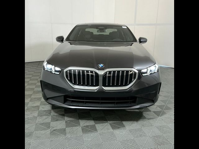2026 BMW 5 Series 530i