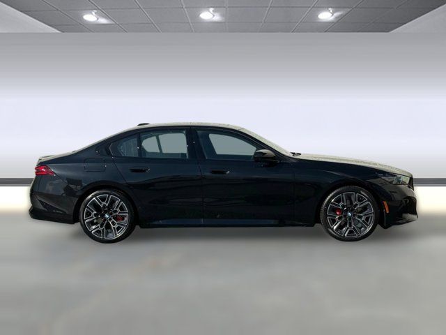 2026 BMW 5 Series 530i