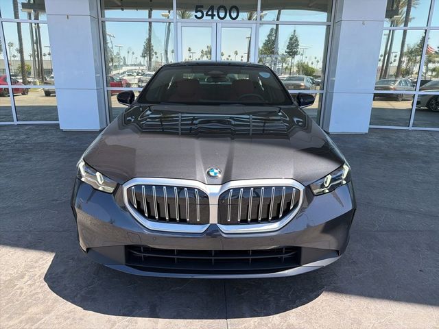 2026 BMW 5 Series 530i