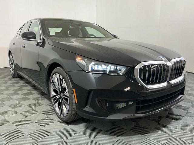 2026 BMW 5 Series 530i