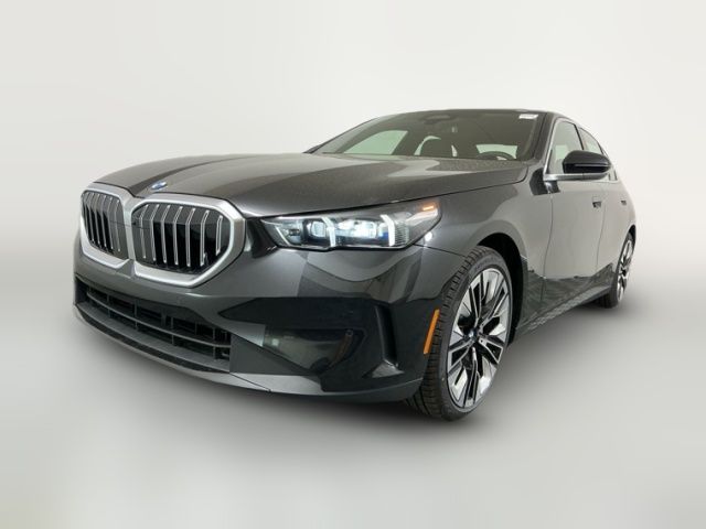 2026 BMW 5 Series 530i