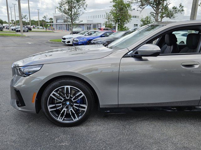 2026 BMW 5 Series 530i