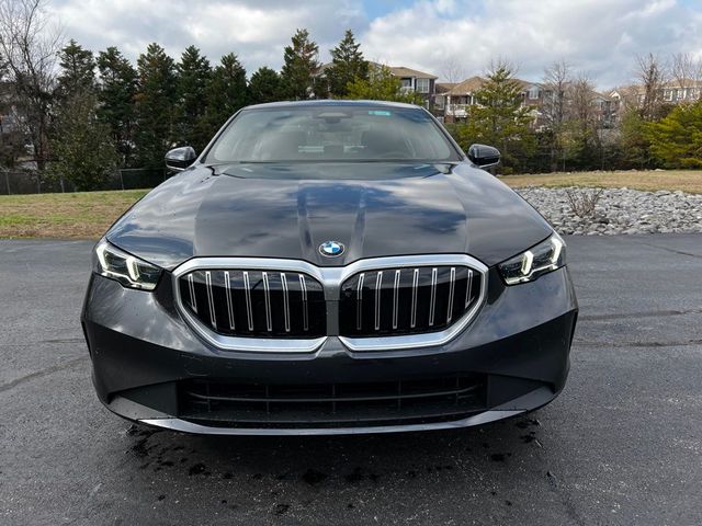 2026 BMW 5 Series 530i