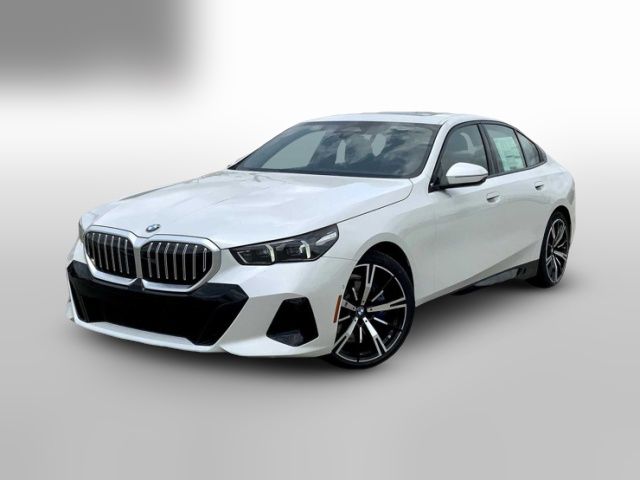 2026 BMW 5 Series 530i