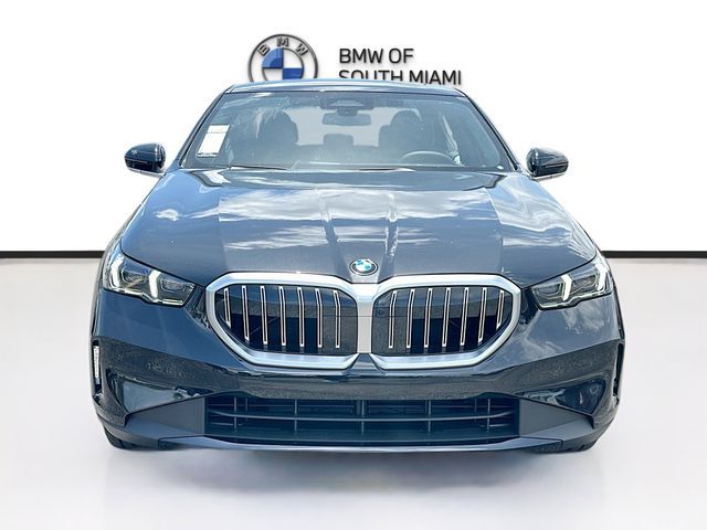 2026 BMW 5 Series 530i