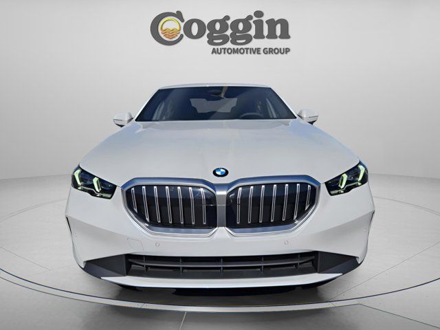 2026 BMW 5 Series 530i