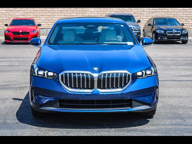 2026 BMW 5 Series 530i