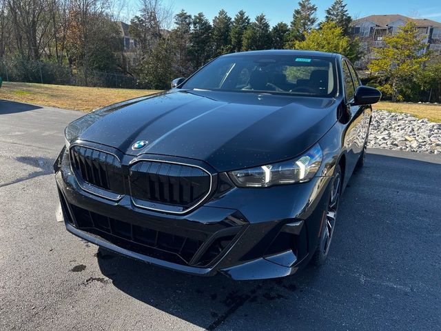 2026 BMW 5 Series 530i