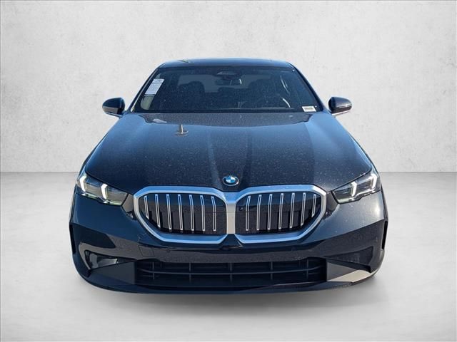 2026 BMW 5 Series 530i
