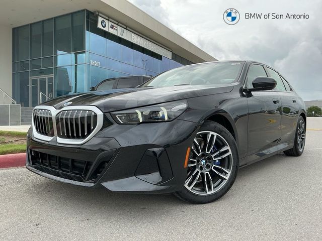 2026 BMW 5 Series 530i
