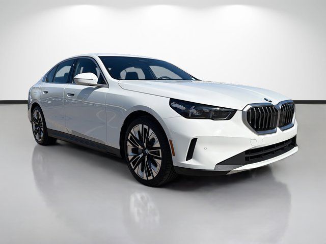 2026 BMW 5 Series 530i