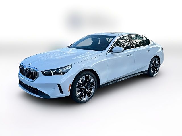 2026 BMW 5 Series 530i