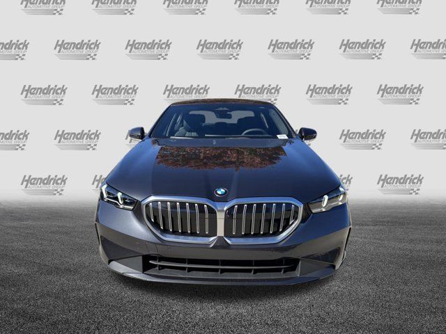 2026 BMW 5 Series 530i