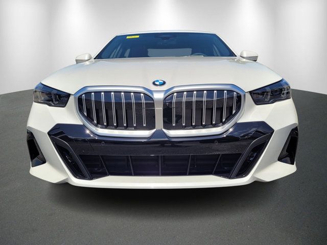 2026 BMW 5 Series 530i