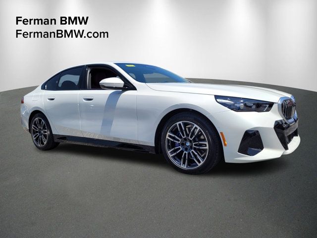 2026 BMW 5 Series 530i