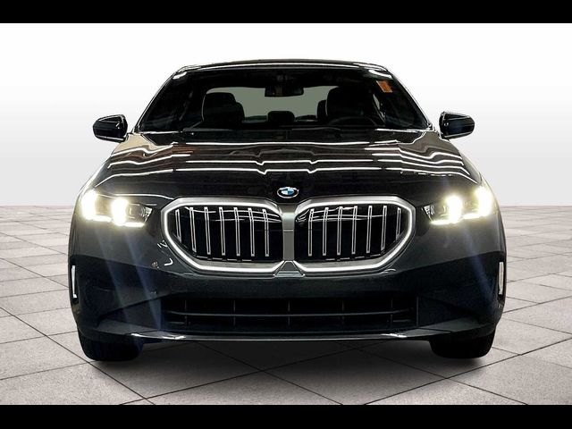 2026 BMW 5 Series 530i