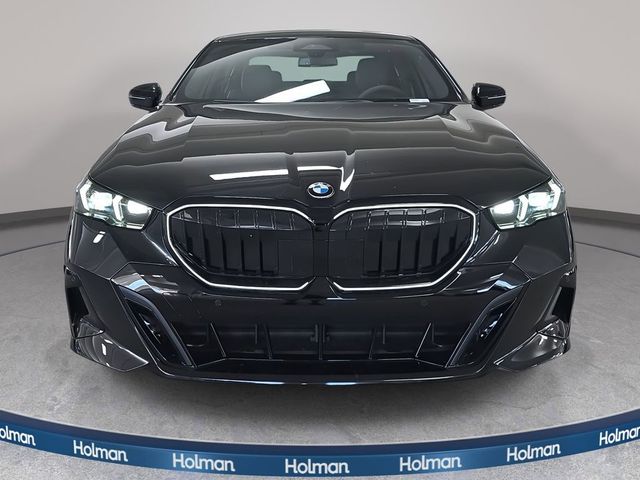 2026 BMW 5 Series 530i