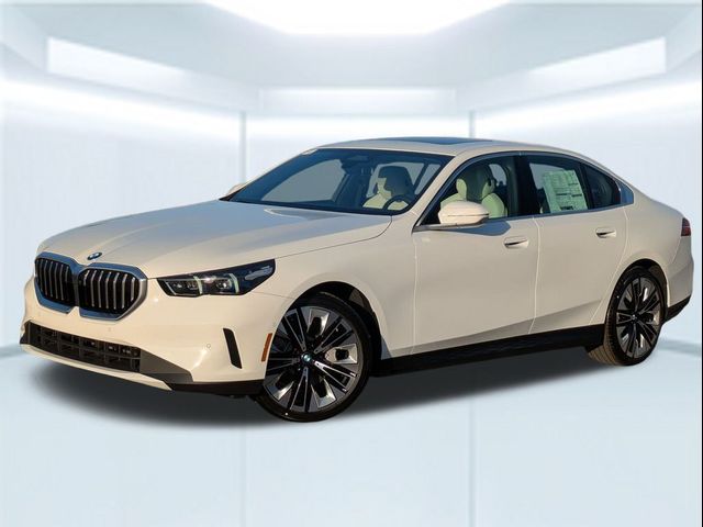 2026 BMW 5 Series 530i