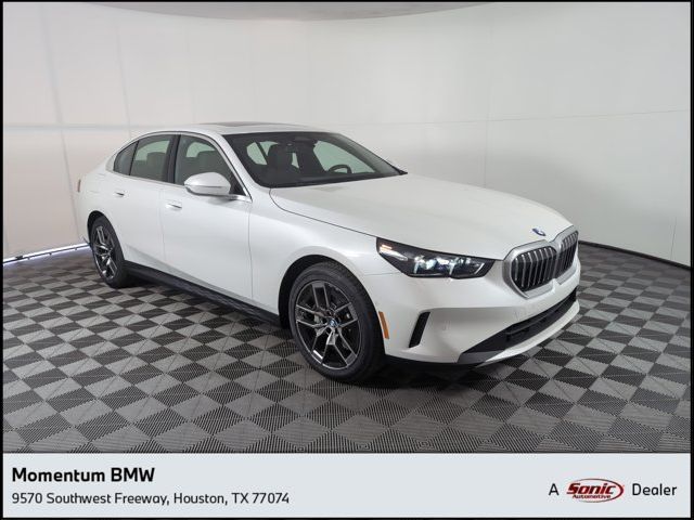 2026 BMW 5 Series 530i