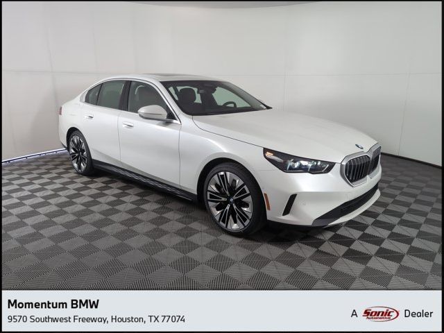 2026 BMW 5 Series 530i